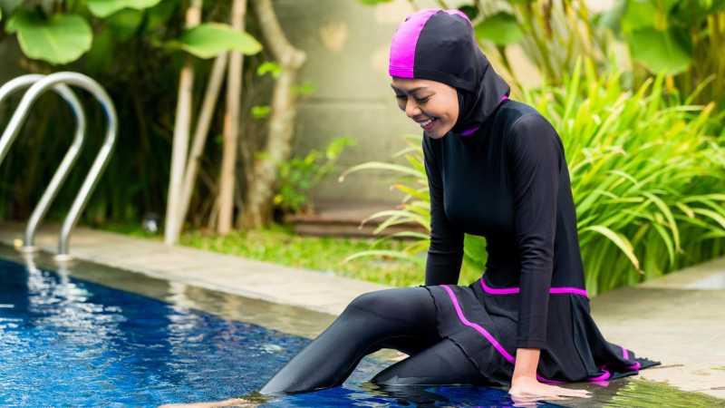 Pakai Burkini, Wanita Diusir dari Kolam Renang di Portugal