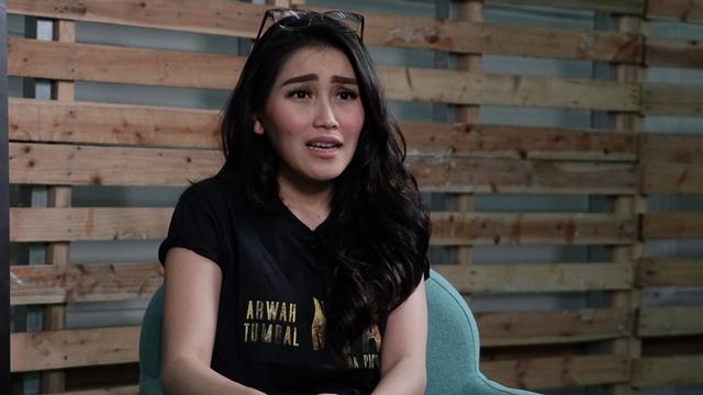 Ayu Ting Ting Tak Terima Dinobatkan sebagai Artis Paling Kontroversial