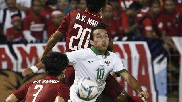 Ezra Walian Tertarik Main di Liga Thailand