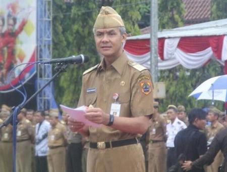 Pesan Gubernur Ganjar Pranowo ke Kahiyang Ayu: Anak Jangan Banyak-banyak