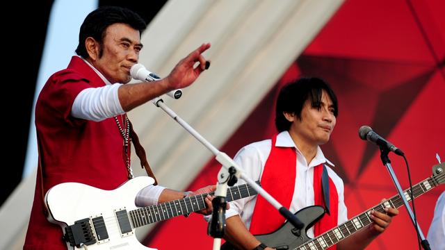 Lika-liku Perjalanan Karier Rhoma Irama Bersama Soneta