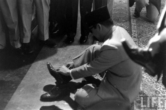 Ah, Bung Karno Selalu Tidak Punya Uang