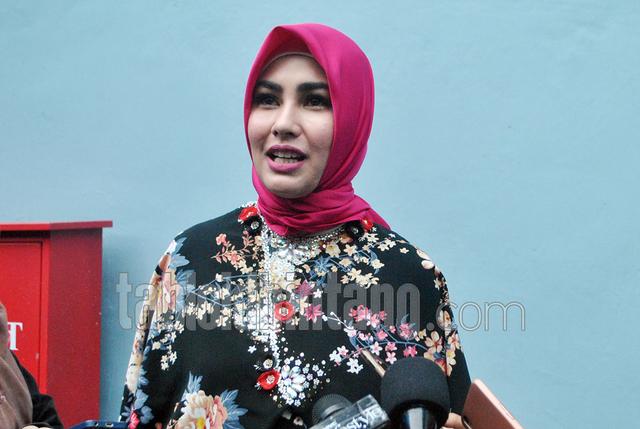 Mantap Berhijab, Kartika Putri Berhenti dari Sinetron Dunia Terbalik?