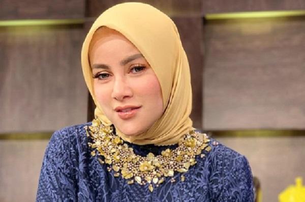 Berhijab, Olla Ramlan Sudah Berkeinginan Hijrah Sejak Setahun Lalu