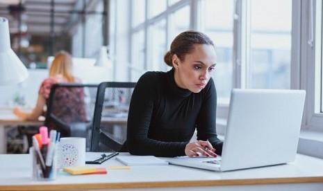 Bekerja di Kantor Dianggap Dapat Merusak Kesehatan