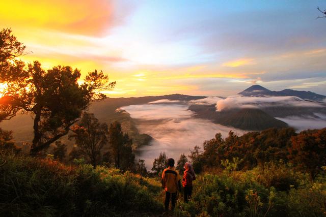 Terbitnya Surga di Bromo