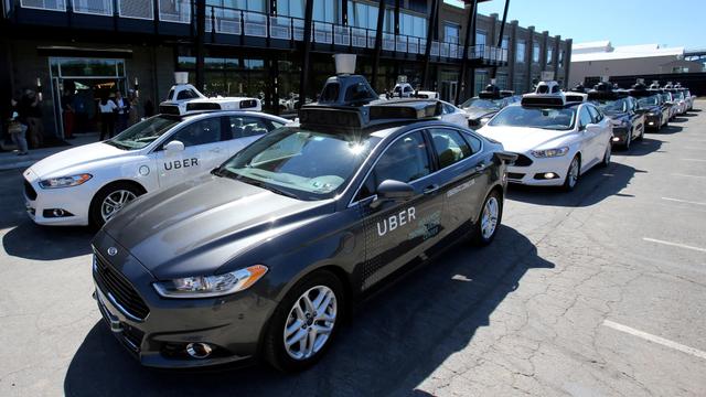 Mobil Kemudi Otonom Uber Tabrak Seorang Perempuan hingga Tewas